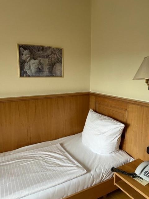טרייר Hotel Roemischer Kaiser מראה חיצוני תמונה